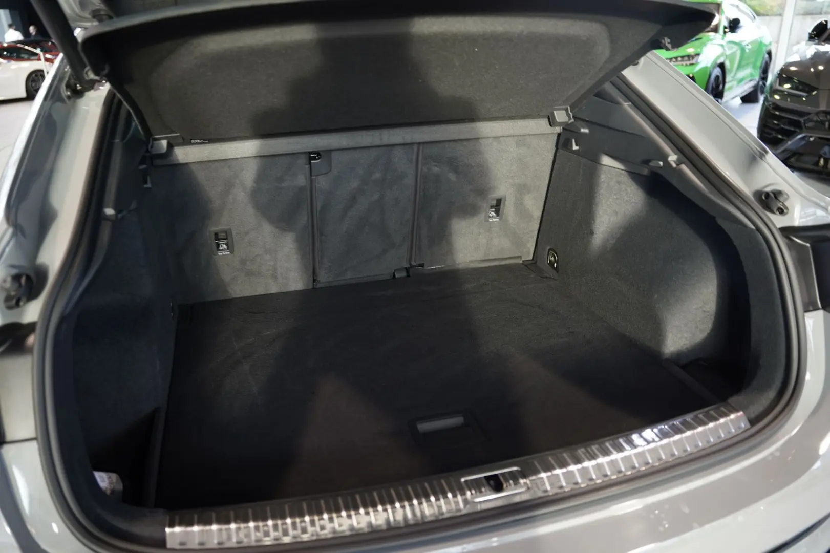 RSQ3 q. Sportback 2.H  21  RS-Sitze RS-AGA Pano