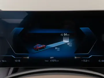 iX xD40 360  DAB H K ACC Komfort Sport 22Zoll