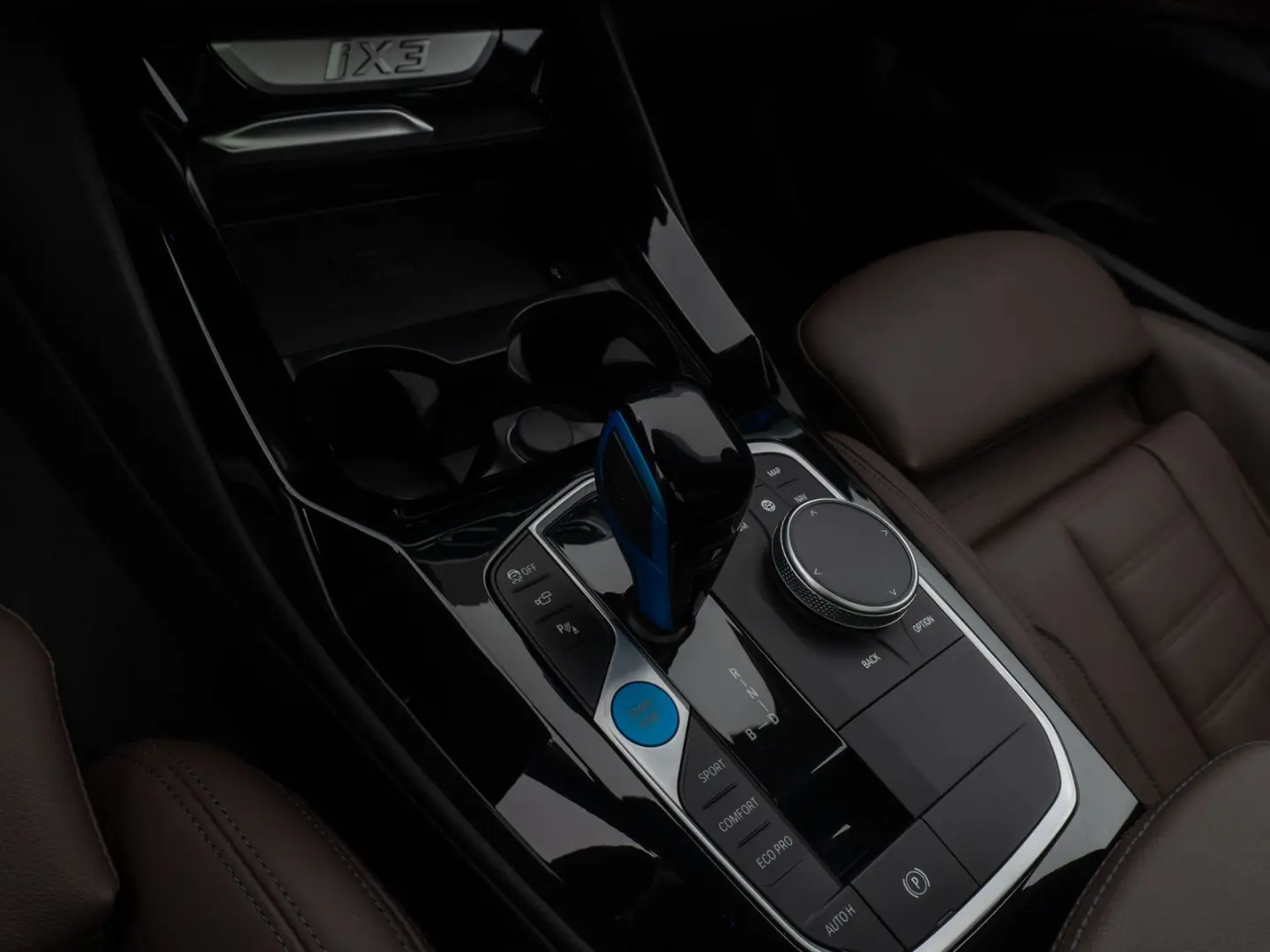 iX3 Impressive MSport Panorama Laser 360 HUD H K