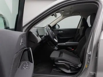 iX1 eD20 Kamera DAB Fernlichtassis Komfort Sport