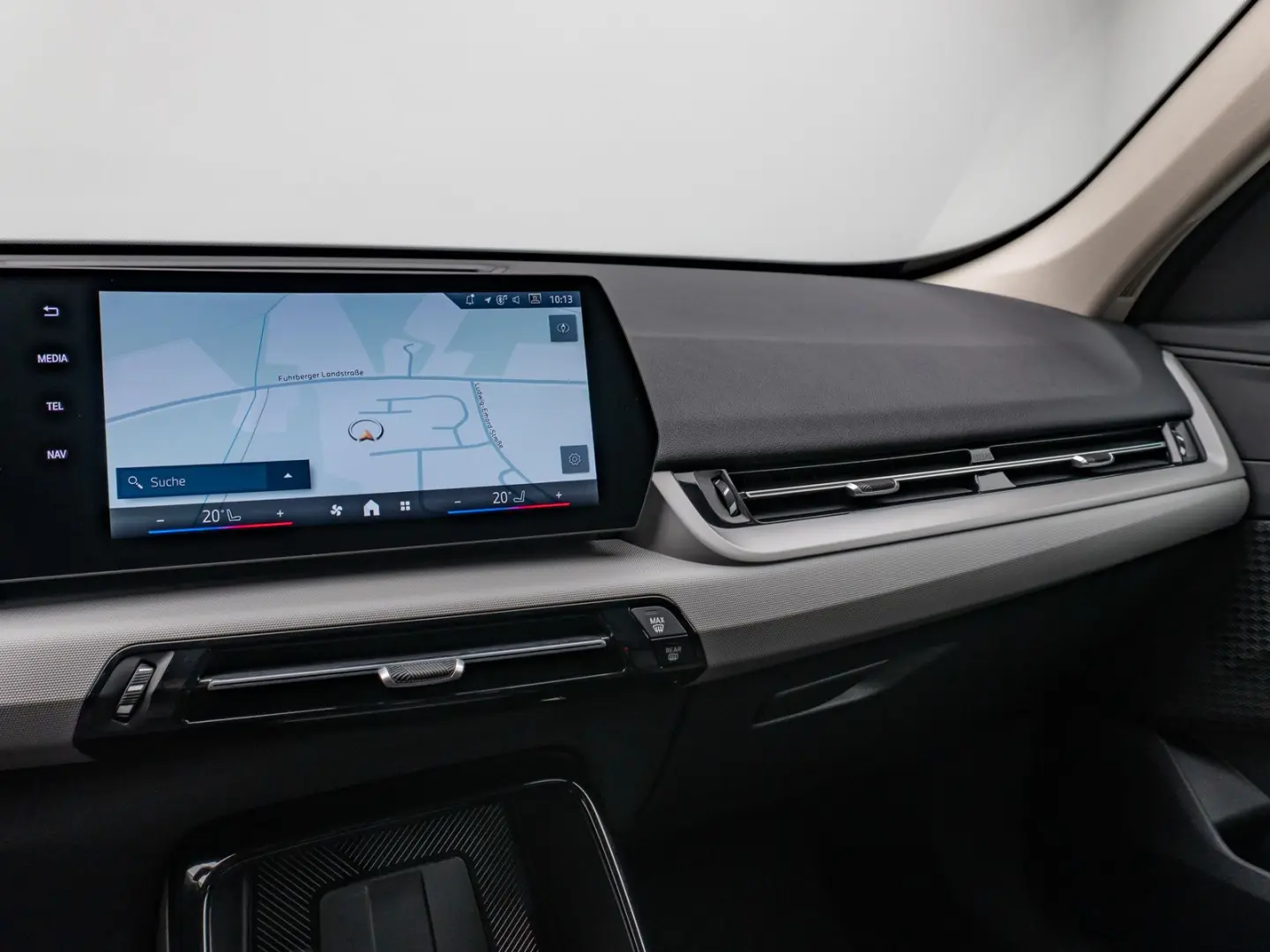 iX1 eD20 Kamera DAB Fernlichtassis Komfort Sport