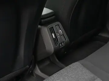 iX1 eD20 Kamera DAB Fernlichtassis Komfort Sport