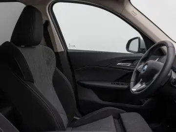 iX1 eD20 Kamera DAB Fernlichtassis Komfort Sport