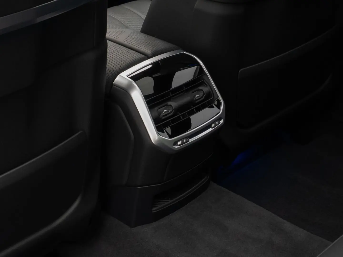 i7 xD60 M-Sport HUD Pano 360 Massage ACC Soft 21