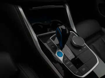 i4 M50 Gran Coupé Kamera Laser H K HUD ACC AHK