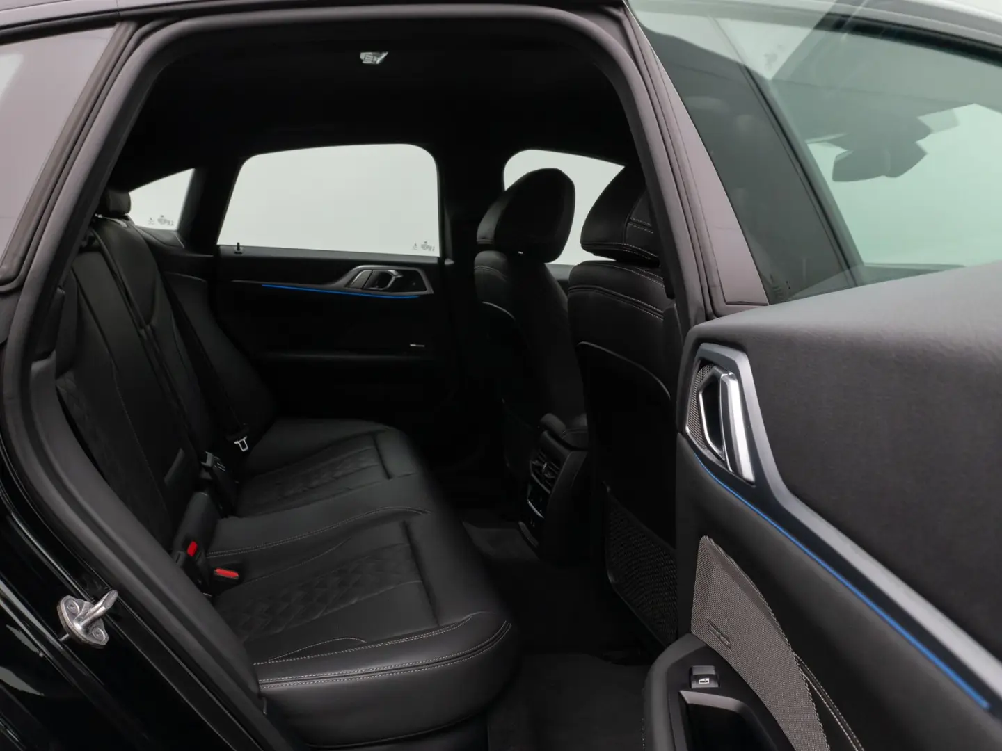 i4 M50 Gran Coupé Kamera Laser H K HUD ACC AHK