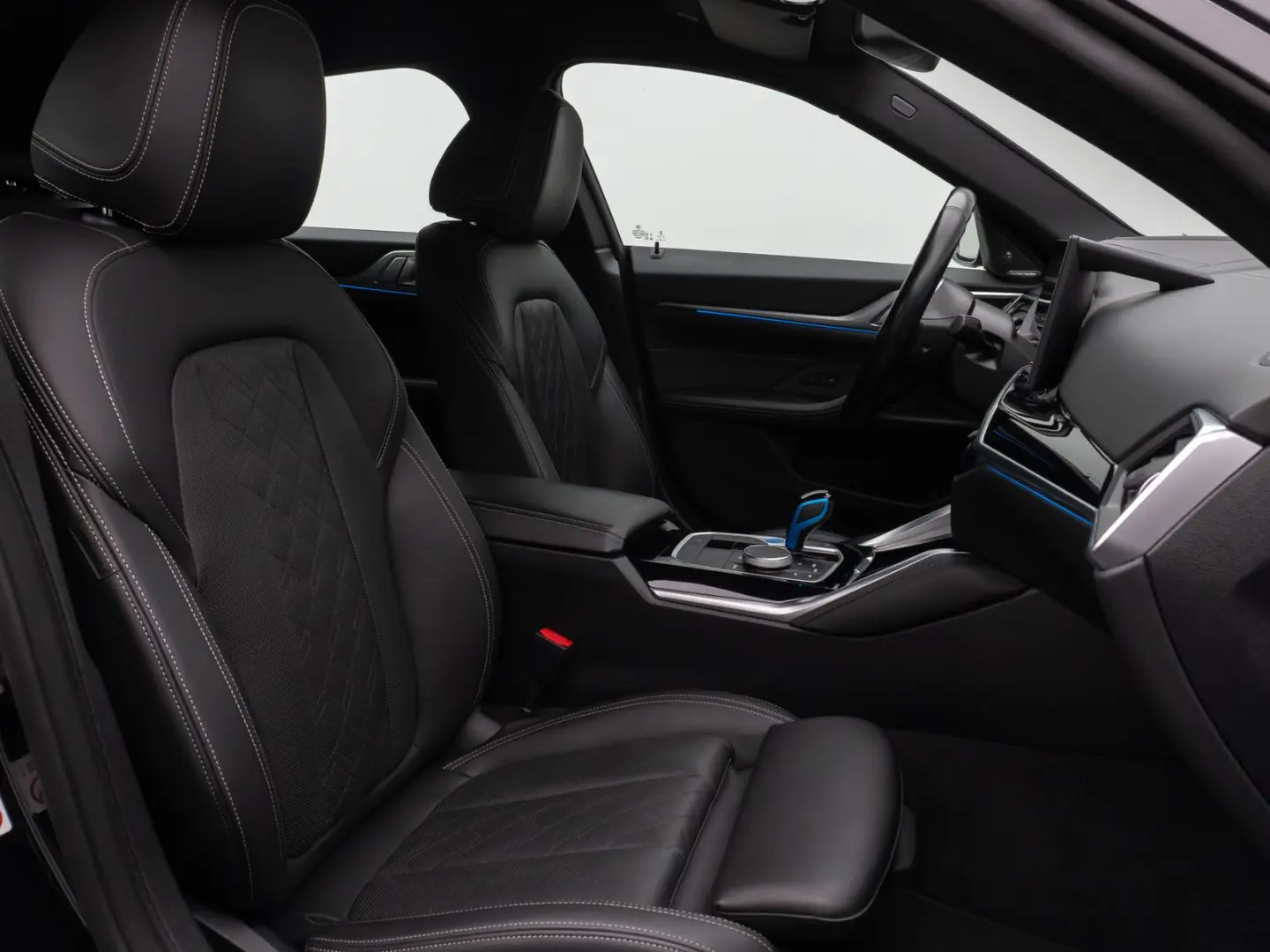 i4 M50 Gran Coupé Kamera Laser H K HUD ACC AHK