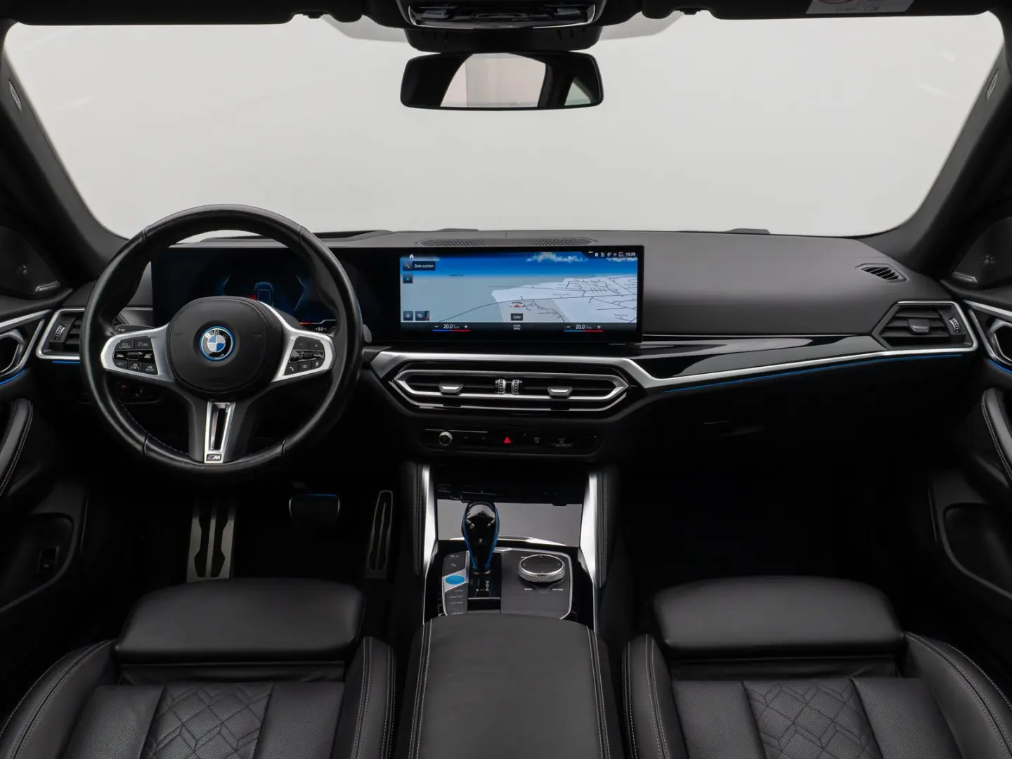 i4 M50 Gran Coupé Kamera Laser H K HUD ACC AHK