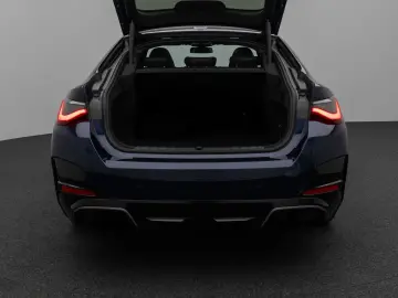 i4 M50 Gran Coupè Glasdach Laser 360 HUD H K