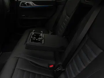 i4 M50 Gran Coupè Glasdach Laser 360 HUD H K