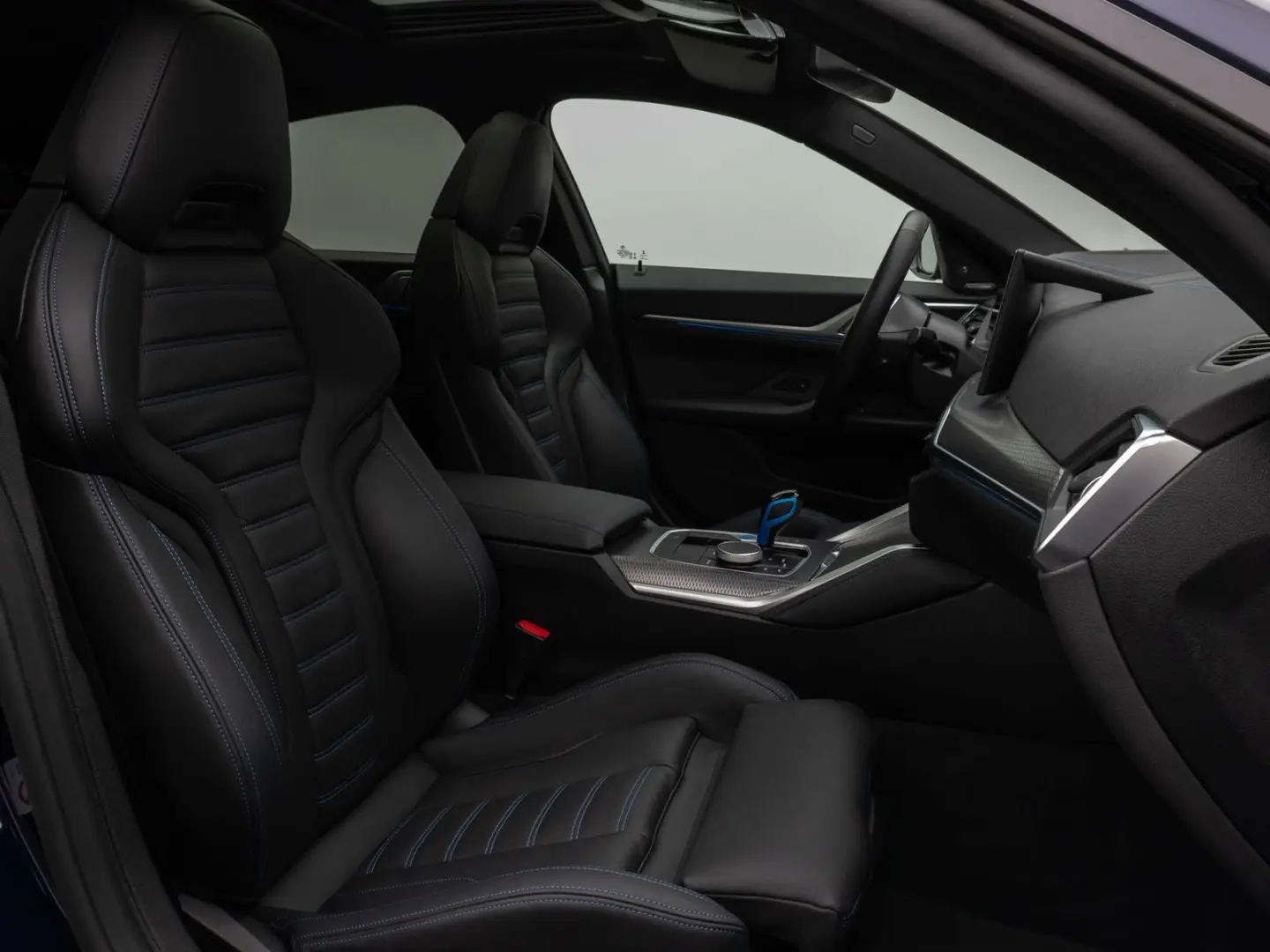 i4 M50 Gran Coupè Glasdach Laser 360 HUD H K