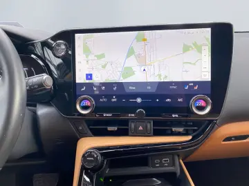 LEXUS NX 450h  E-FOUR Business