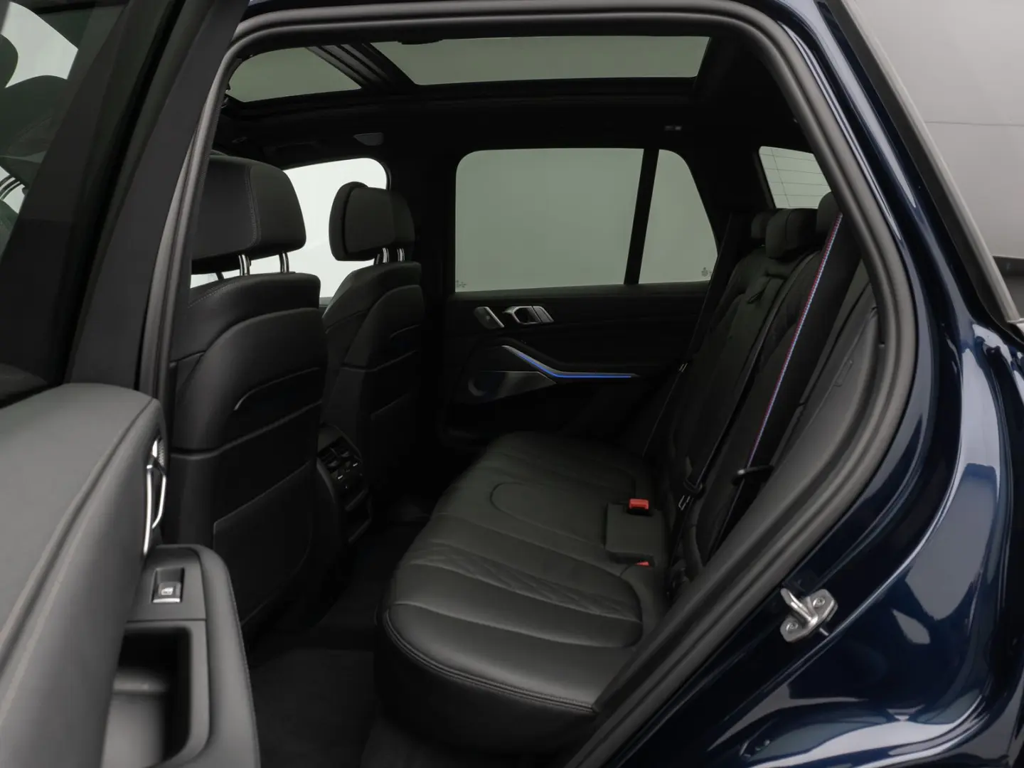 X5 xD40i M Sport Panorama 360 Laser HUD DAB B&W