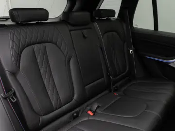 X5 xD40i M Sport Panorama 360 Laser HUD DAB B&W