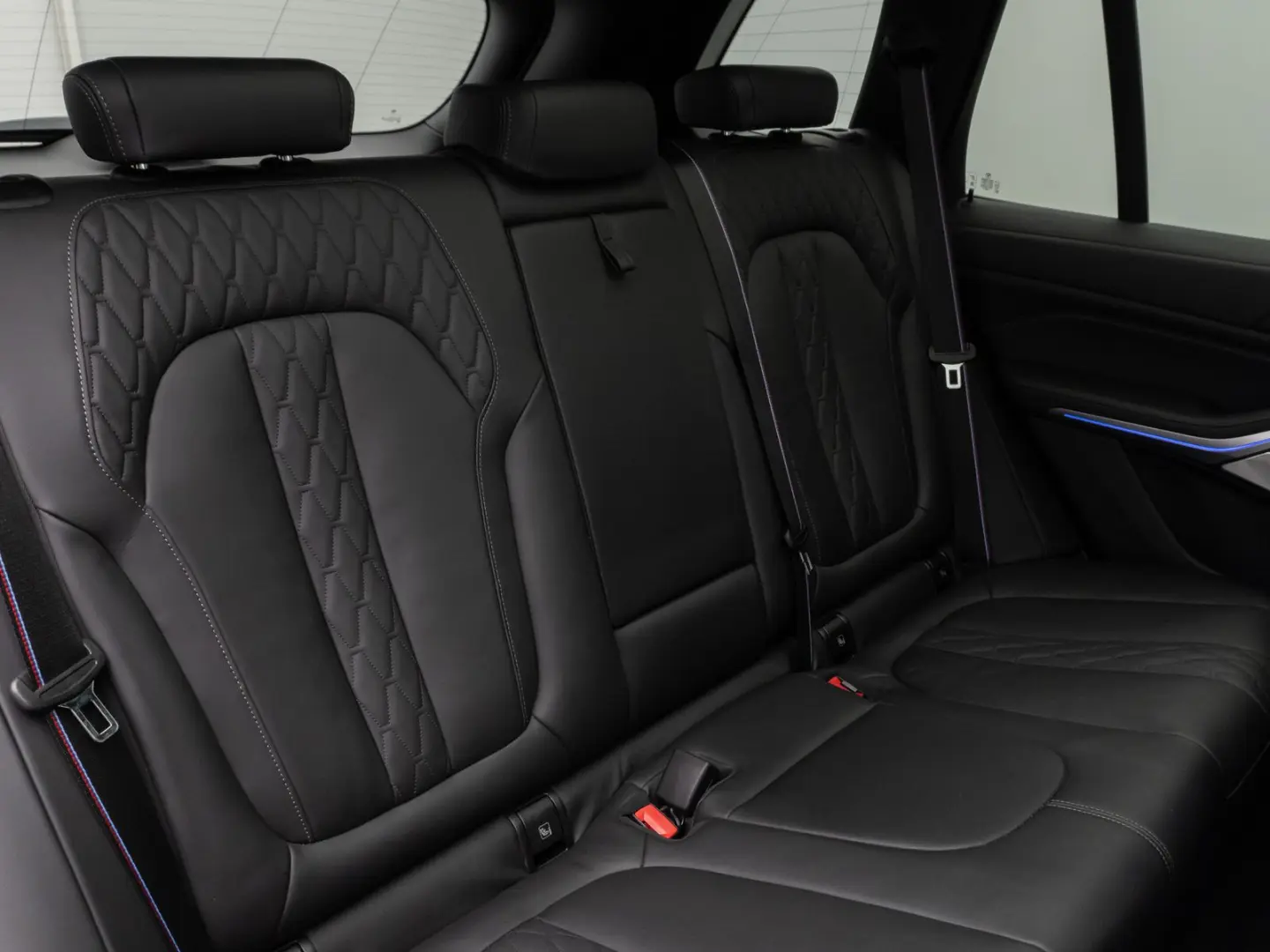 X5 xD40i M Sport Panorama 360 Laser HUD DAB B&W