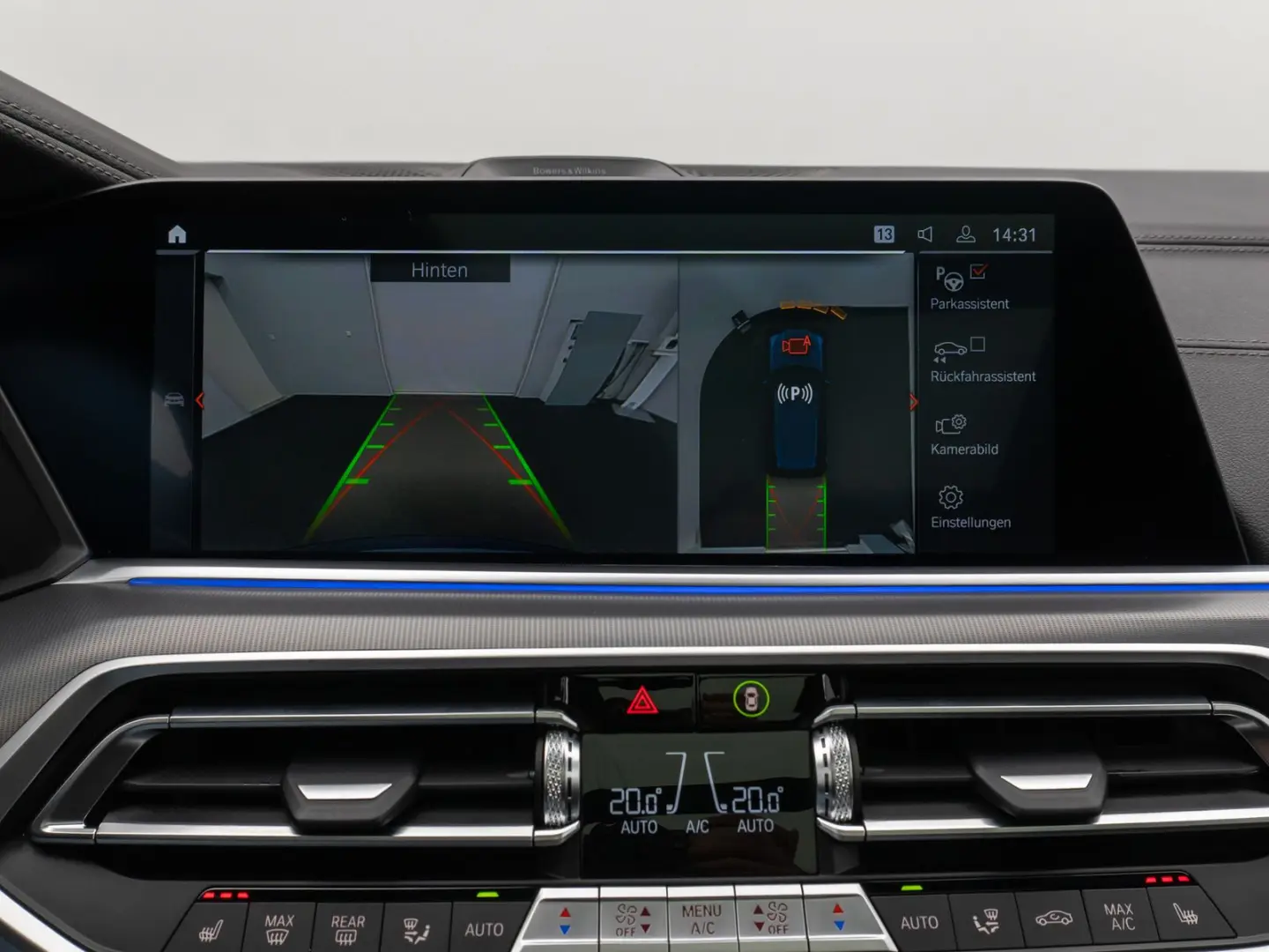 X5 xD40i M Sport Panorama 360 Laser HUD DAB B&W