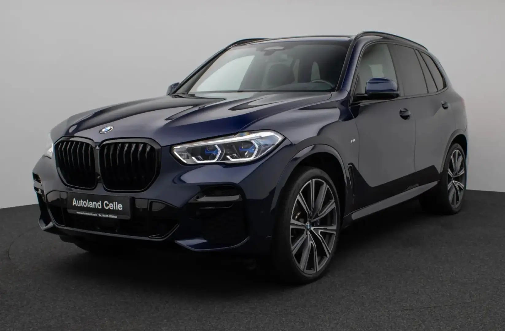 X5 xD40i M Sport Panorama 360 Laser HUD DAB B&W