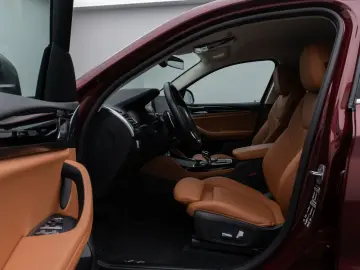 X4 xD30d Kamera DAB CockPitPlus AHK Sport LED