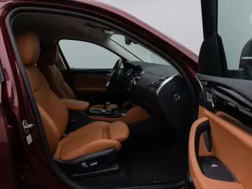 X4 xD30d Kamera DAB CockPitPlus AHK Sport LED