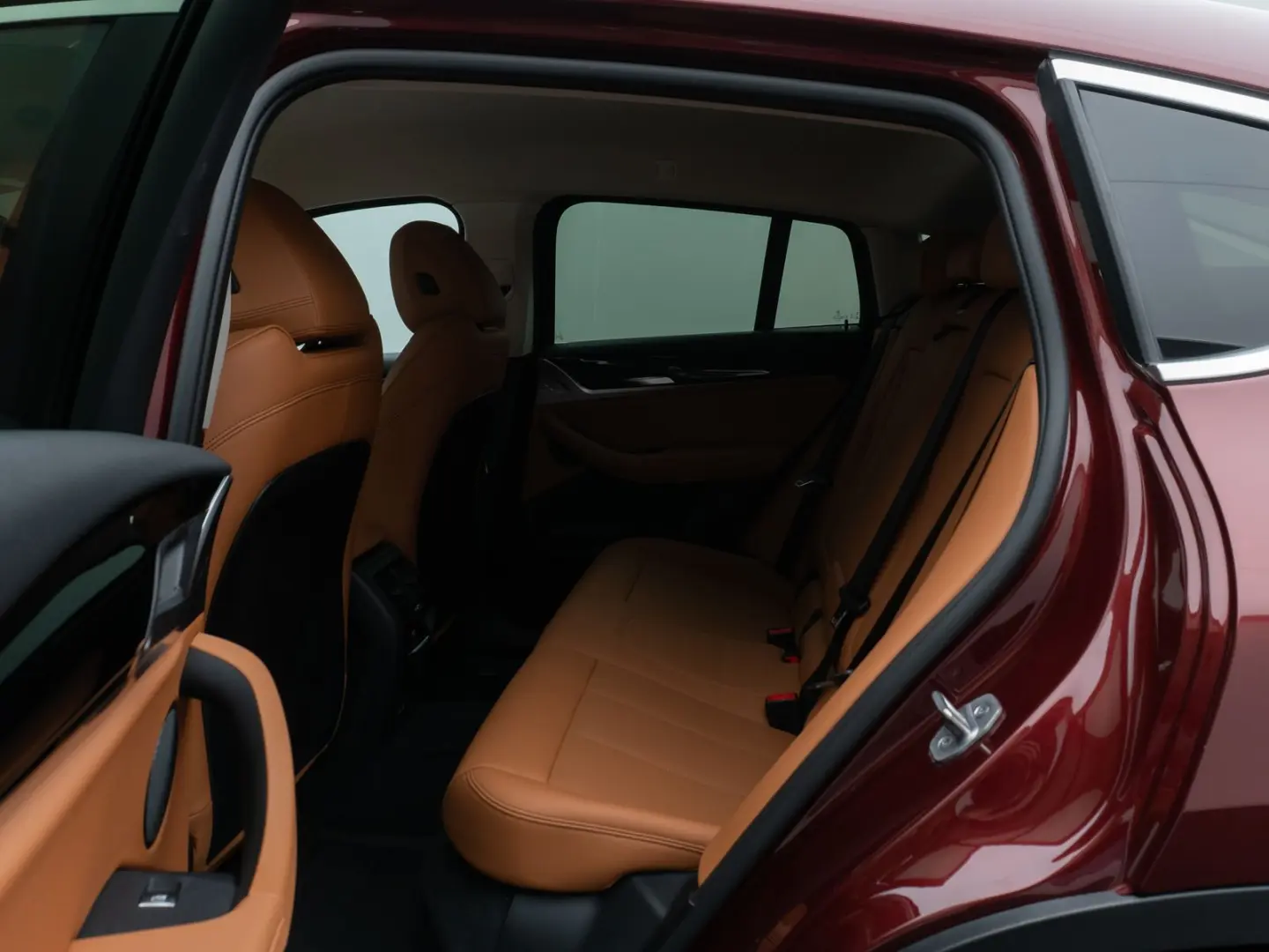 X4 xD30d Kamera DAB CockPitPlus AHK Sport LED