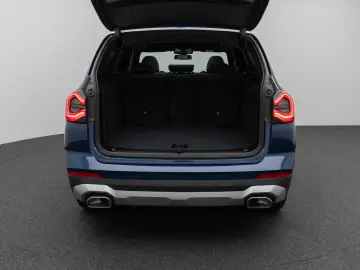 X3 xD30i Panorama Kamera DAB HiFi 19Zoll