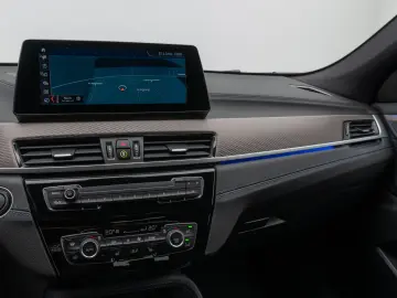 X2 xD20i M Sport DAB HUD NaviPlus Alarm 19Zoll