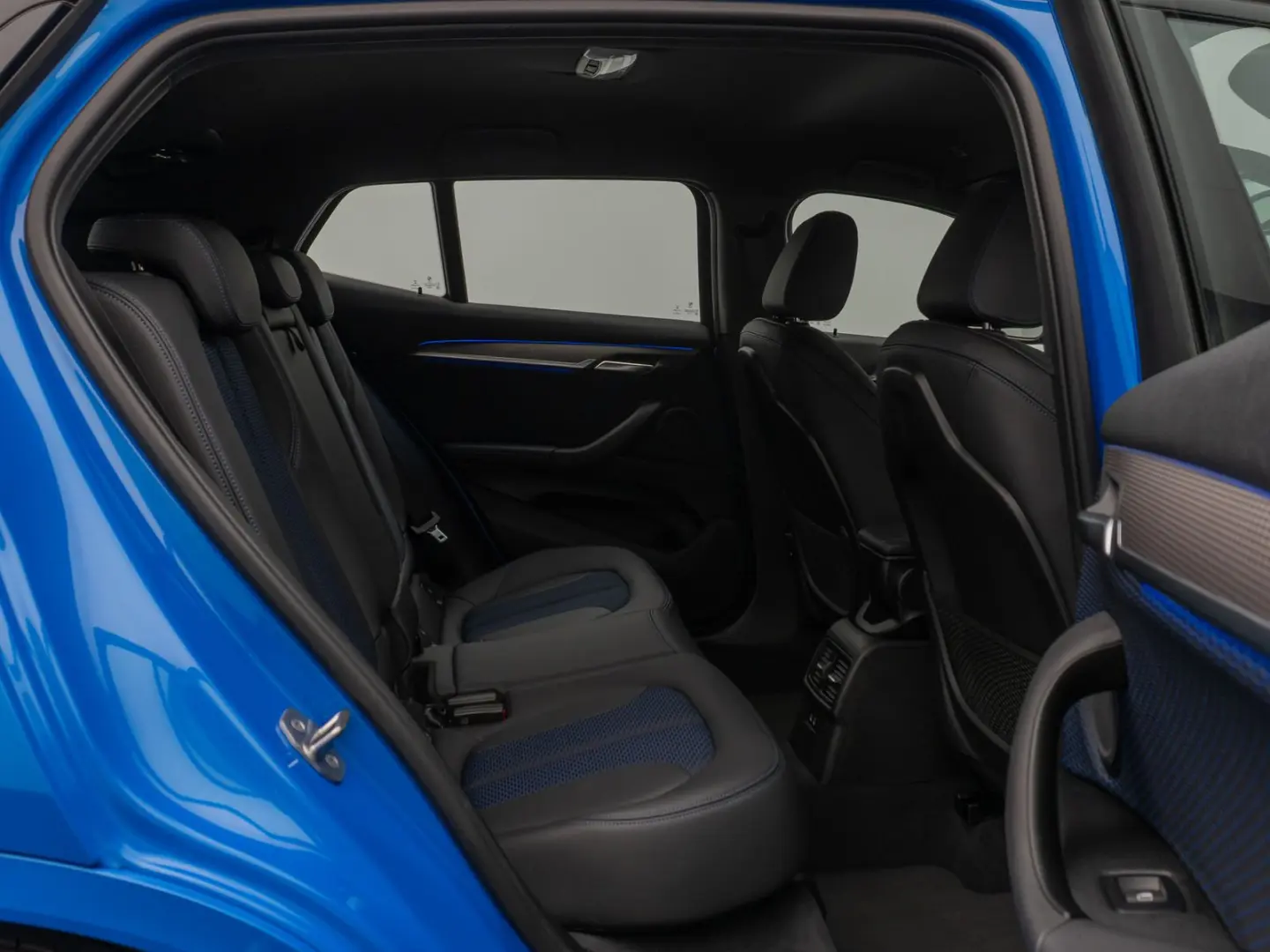 X2 xD20i M Sport DAB HUD NaviPlus Alarm 19Zoll