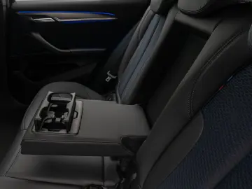 X2 xD20i M Sport DAB HUD NaviPlus Alarm 19Zoll