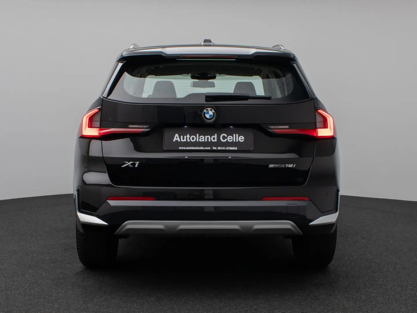 X1 sD18i xLine Kamera DAB Komfort Alarm AHK LED