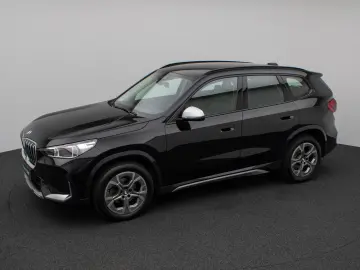 X1 sD18i xLine Kamera DAB Komfort Alarm AHK LED