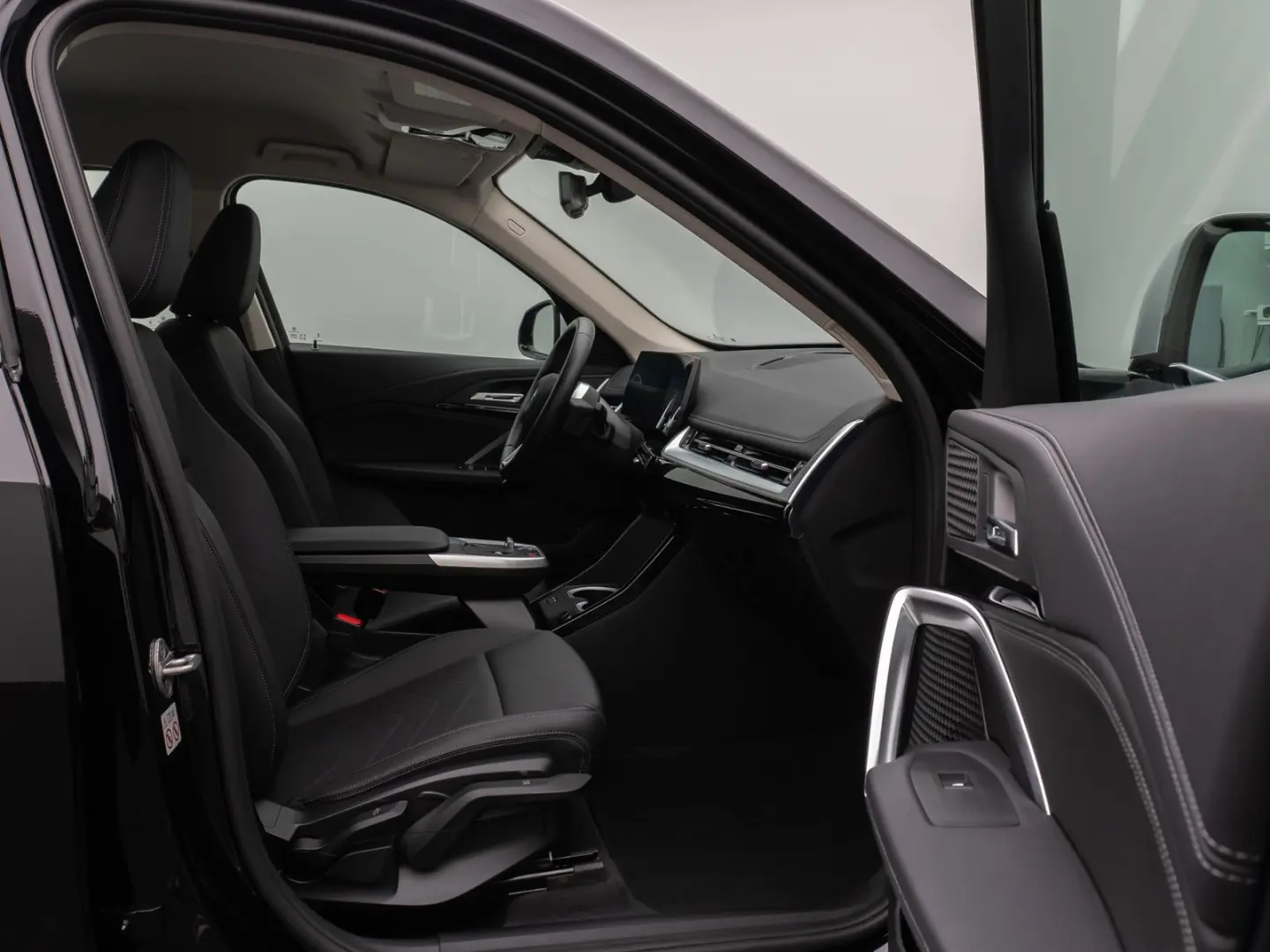 X1 sD18i xLine Kamera DAB Komfort Alarm AHK LED