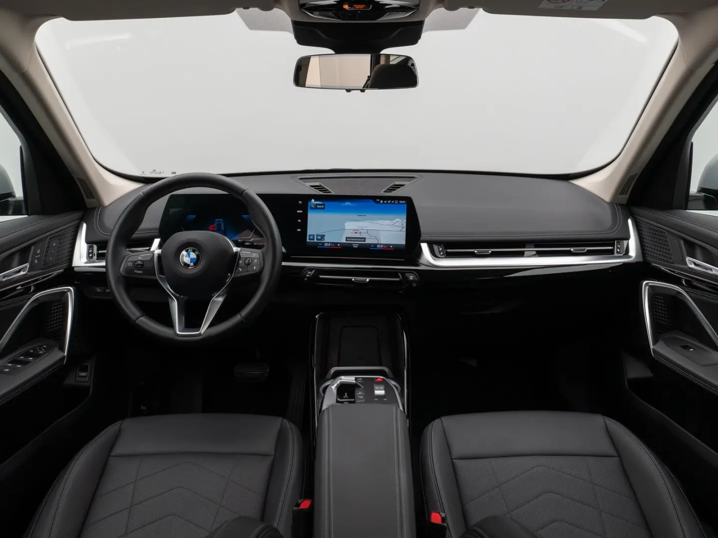 X1 sD18i xLine Kamera DAB Komfort Alarm AHK LED