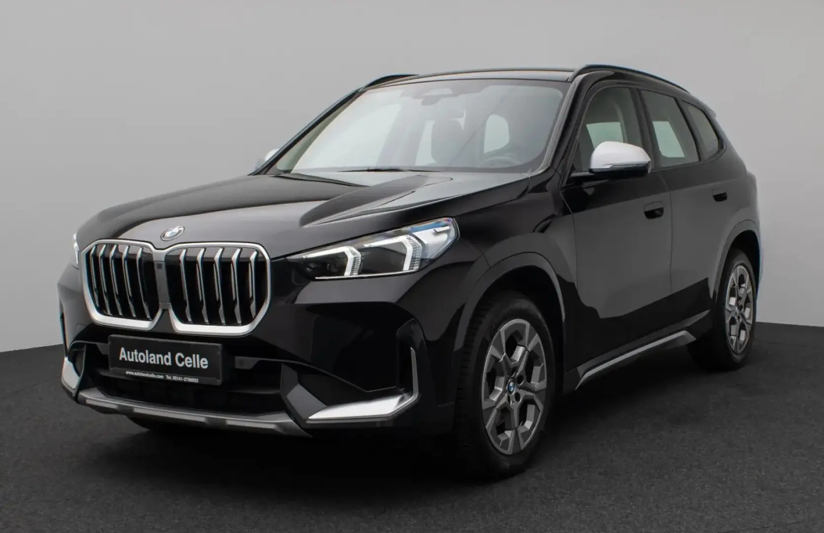 X1 sD18i xLine Kamera DAB Komfort Alarm AHK LED