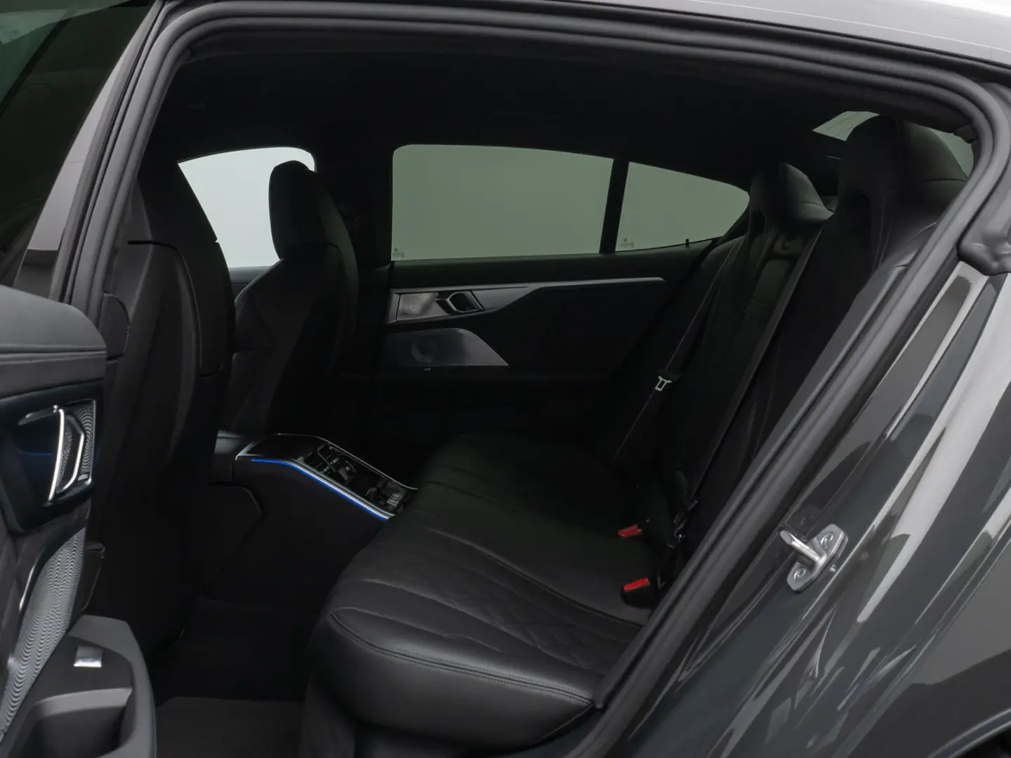 M8 Competition xD GranCoupé B&W Keramik MegaVoll