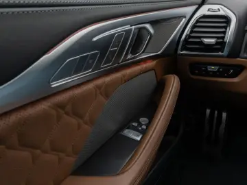 M8 Competition xD Coupé 360 Laser SoftCl DispKey