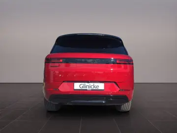 Range Rover Sport D300 Dynamic SE Winter Pack