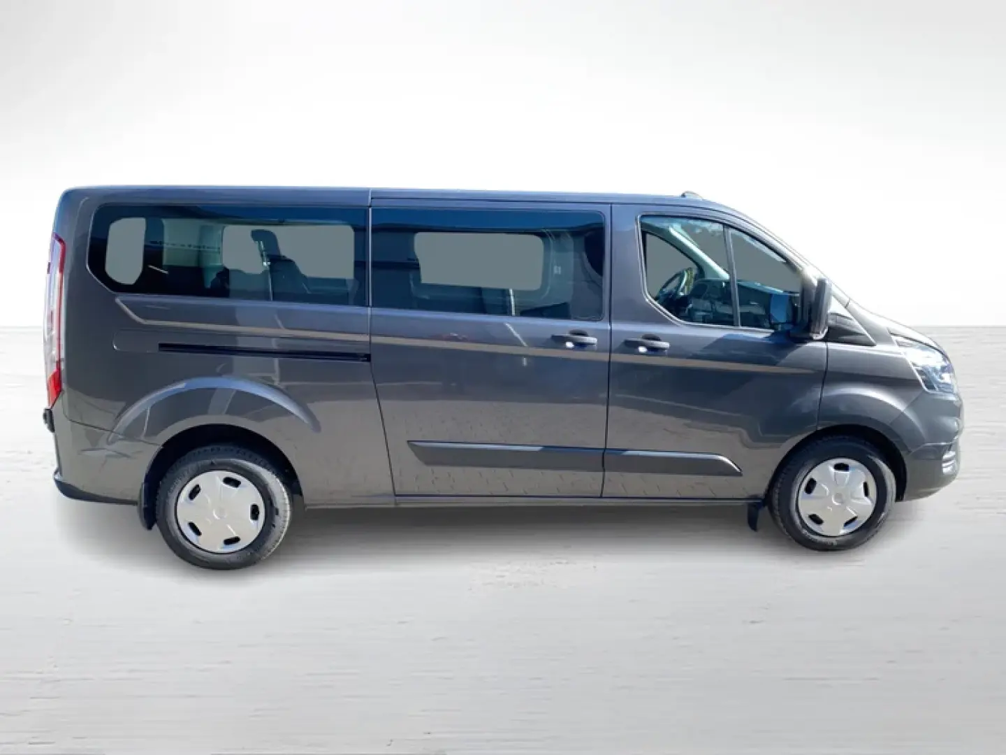 Ford Tourneo Custom Bus 320 2.0 EcoBlue 130 CP L1