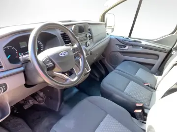 Ford Tourneo Custom Bus 320 2.0 EcoBlue 130 CP L1