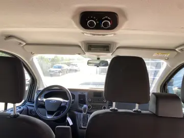 Ford Tourneo Custom Bus 320 2.0 EcoBlue 130 CP L1