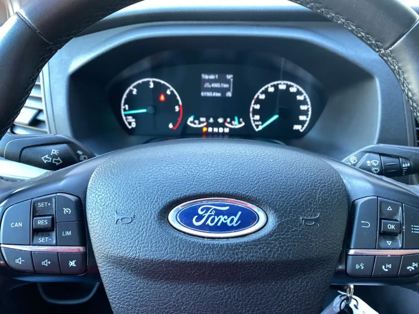 Ford Tourneo Custom Bus 320 2.0 EcoBlue 130 CP L1