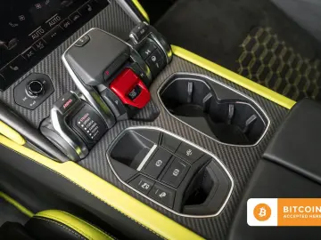 Urus Graphite Capsule Pano B&O 3D 5-seat 360