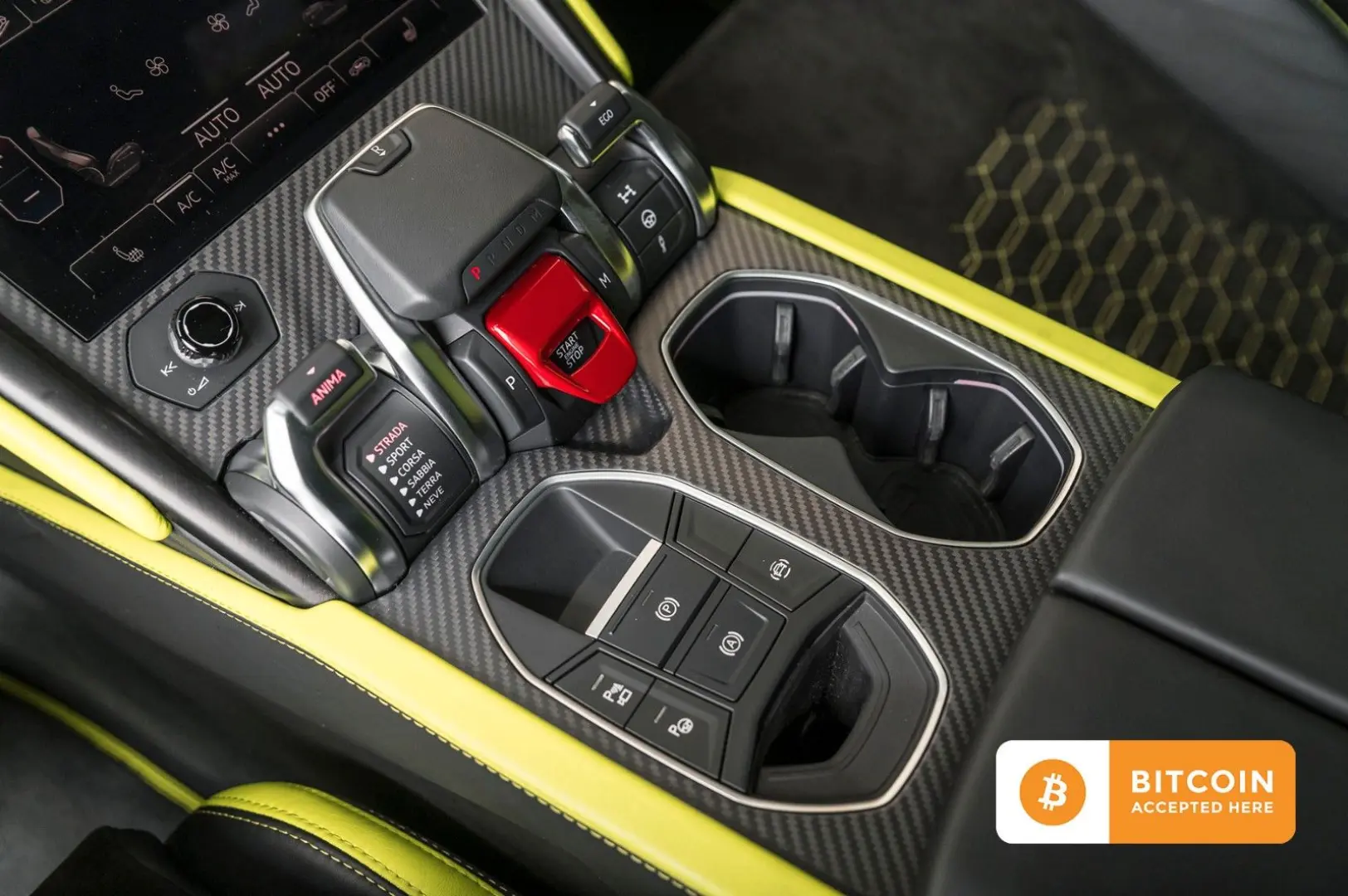 Urus Graphite Capsule Pano B&O 3D 5-seat 360