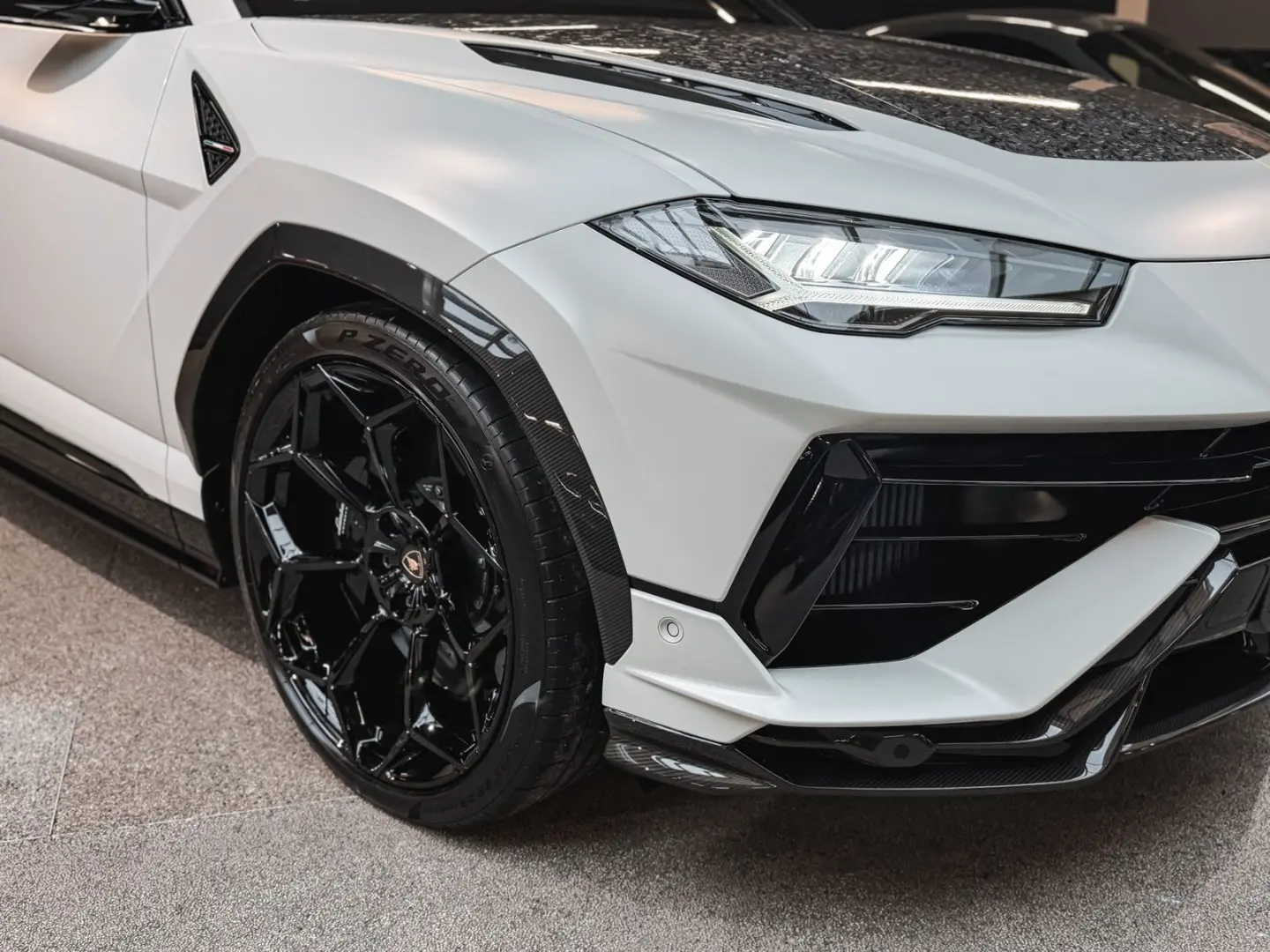 Urus Performante PPF ADAS B&O-3D Head-Up