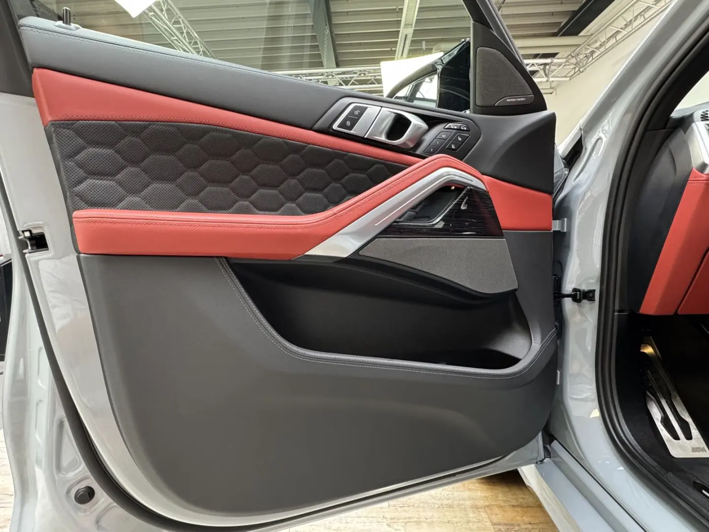 X6 M Competition Sky ACC 360  Driver Massage AHK