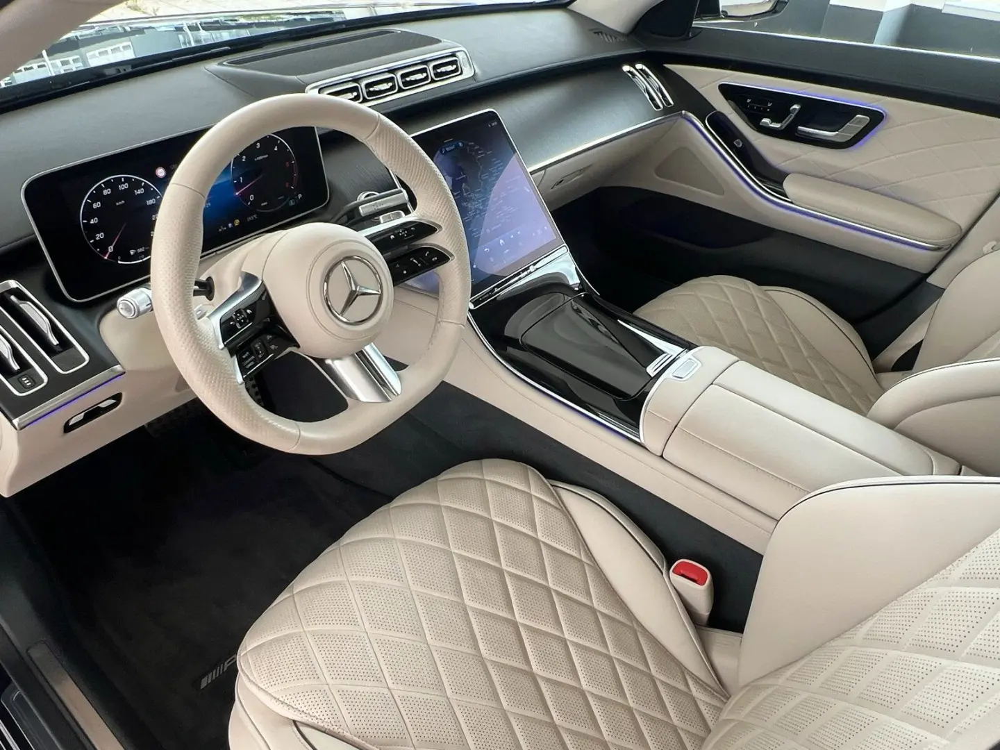 S 450 d 4M lang AMG Line Distronic Multibeam LED