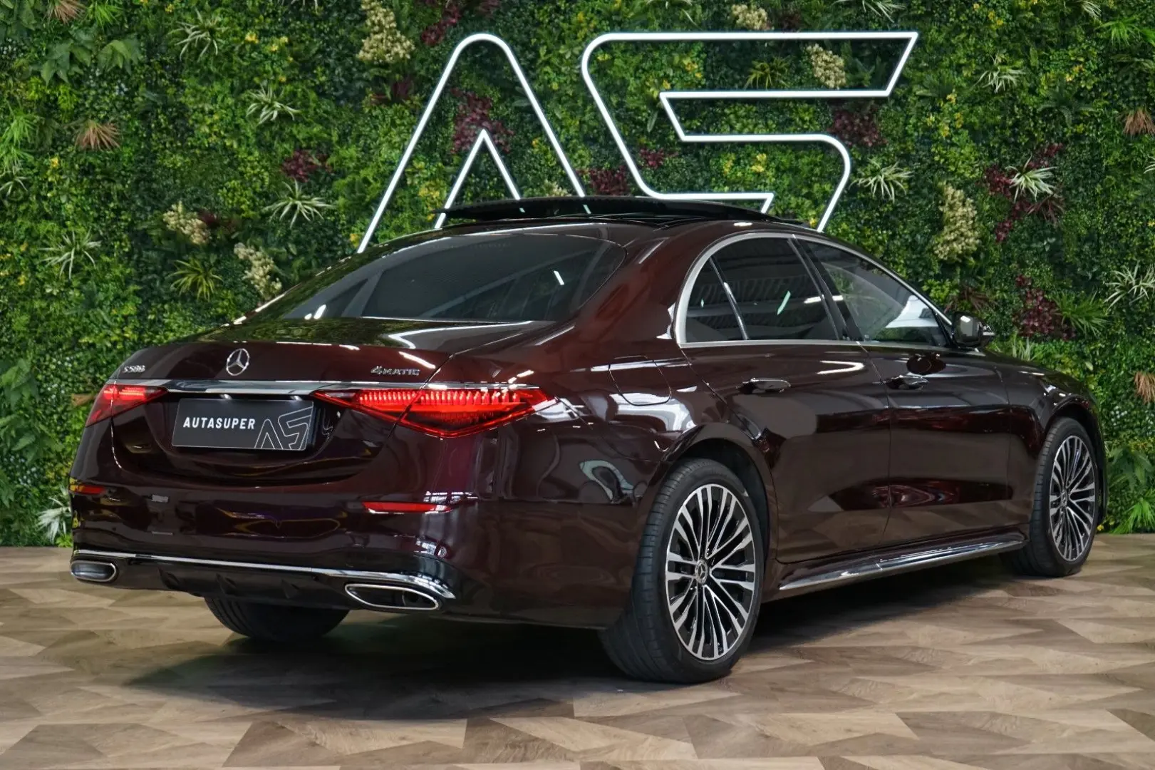 S580 4M PANO MASSAGE 360 BURM3D HUD