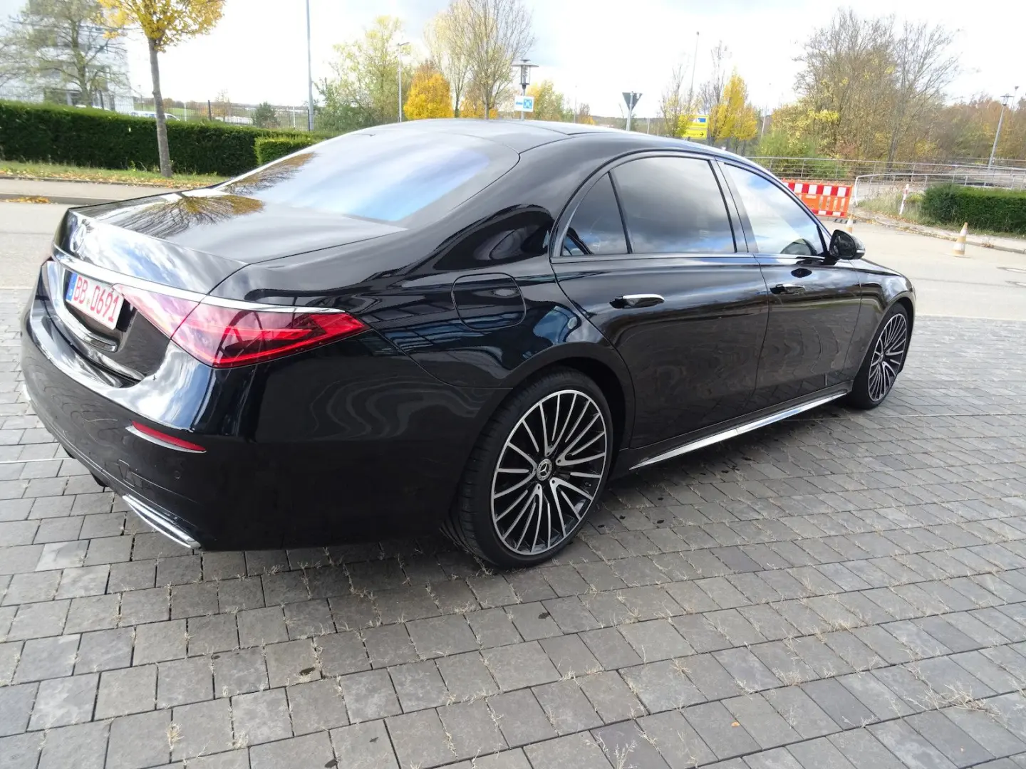 S 350 d long 4M AMG 4xMassage Chauffeur 4xTV Nig