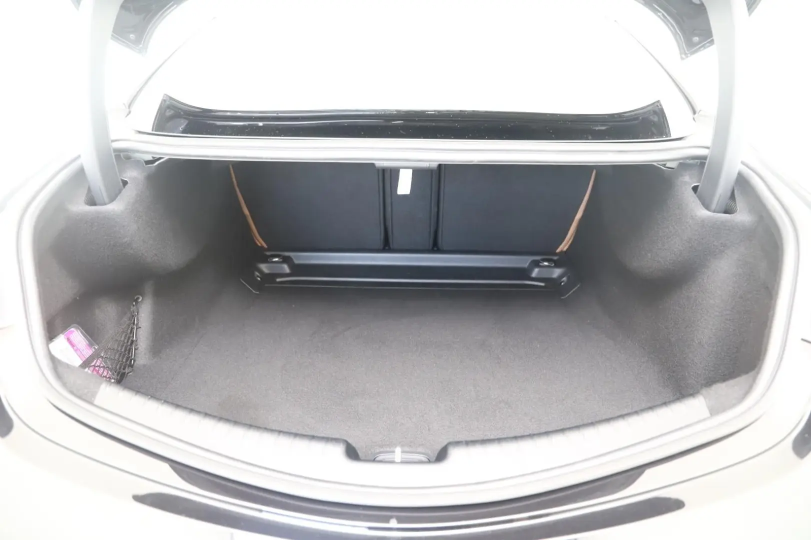 CLE 200 Coupé AMG Line 2x LED MBUX Pano WiPa 360