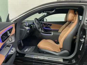 CLE 220 d AMG Line Advanced Plus Pano Burmester