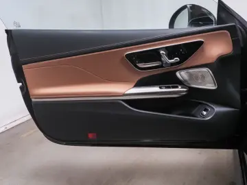CLE 200 Coupe AMG AdvancedPlus Pano Burm3D Distr
